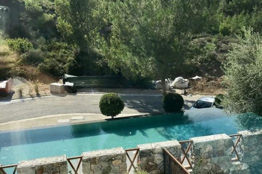 Смежная вилла на продажу в Беллапаисе