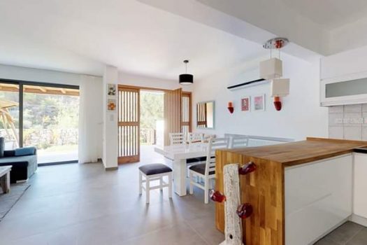 Смежная вилла на продажу в Беллапаисе