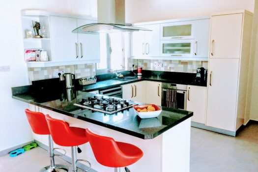 Продается 3 спальная вилла в Чаталкой