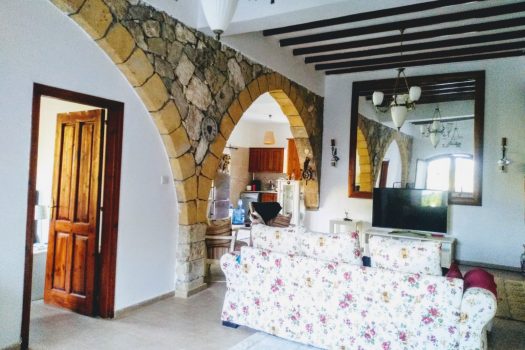 Вилла с 5 спальнями на продажу в Алсанджаке