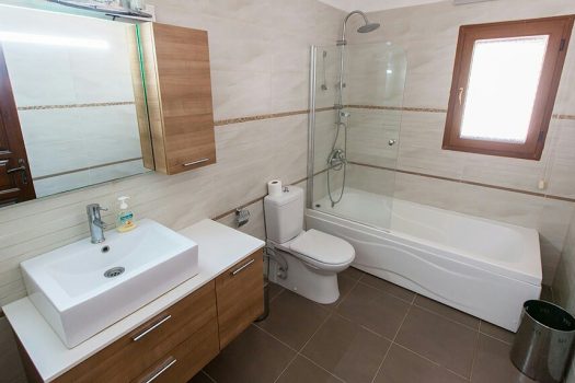 3 + 1 Вилла с бассейном на продажу в Алсанджаке