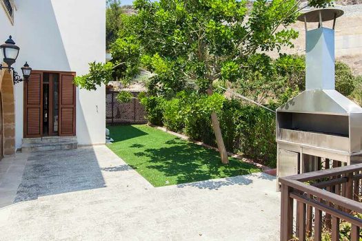 3 + 1 Вилла с бассейном на продажу в Алсанджаке