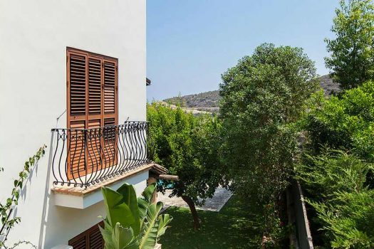 3 + 1 Вилла с бассейном на продажу в Алсанджаке