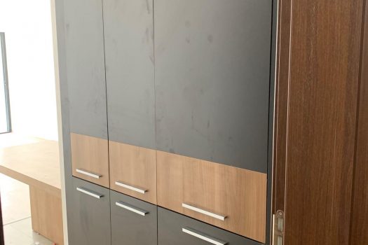 Сдается целое здание в Кирении (13 квартир 2 + 1)