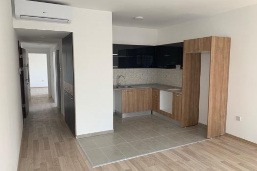 Сдается целое здание в Кирении (13 квартир 2 + 1)