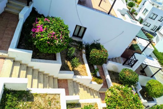 Продается комплекс из 18 квартир в районе Алсанджак