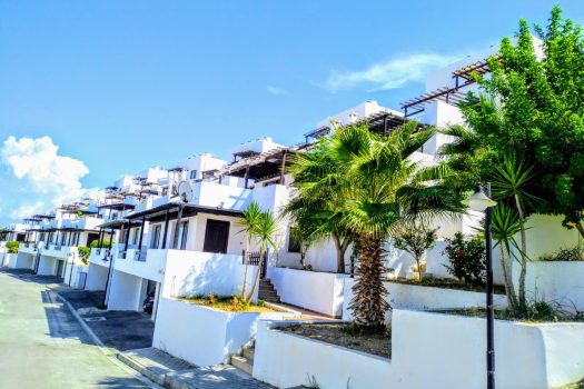 Продается комплекс из 18 квартир в районе Алсанджак