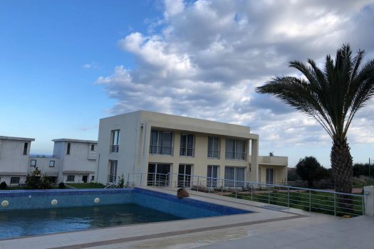 Продается комплекс из 4х зданий на Северном Кипре