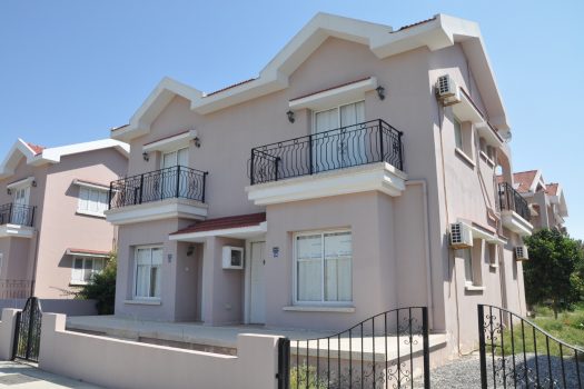 Продается 6-спальная вилла в Искеле