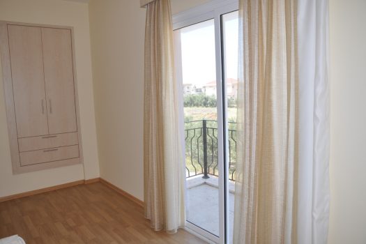 Продается 6-спальная вилла в Искеле