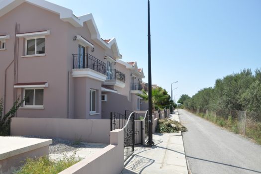 Продается 6-спальная вилла в Искеле