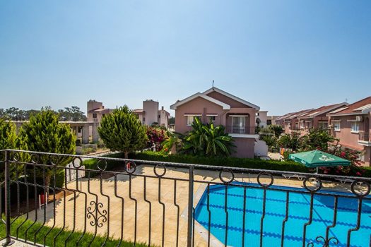 Продается 6-спальная вилла в Искеле