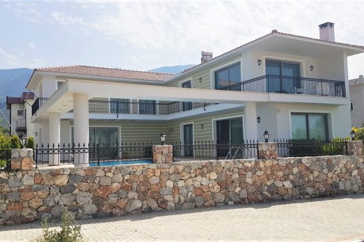 Продается 4 + 2 Современная вилла в Алсанджак, Гирне