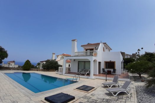 Вилла с 3 спальнями на продажу в Бахчели