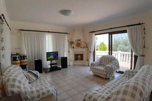 Вилла с 3 спальнями на продажу в Бахчели