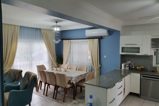 3-комнатная квартира на продажу в Центральной Кирении