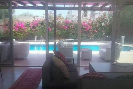 Продается 4 спальная вилла в Эсентепе / Кирения