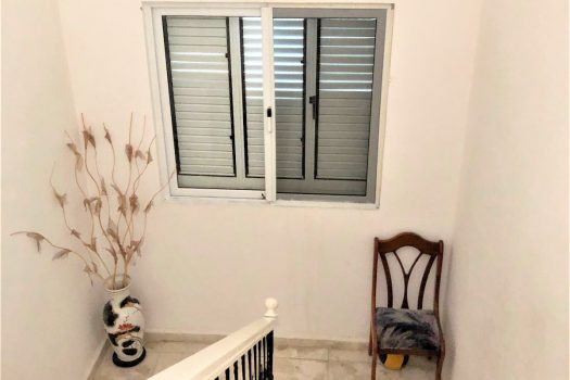 ПРОДАЕТСЯ БОЛЬШАЯ ОТДЕЛЕННАЯ ВИЛЛА