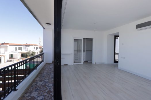 ПРОДАЕТСЯ ВИЛЛА С СУПЕР РОСКОШНЫМ БАССЕЙНОМ