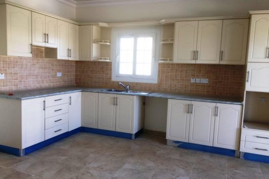 Продается вилла в лучшем районе в районе Кирения