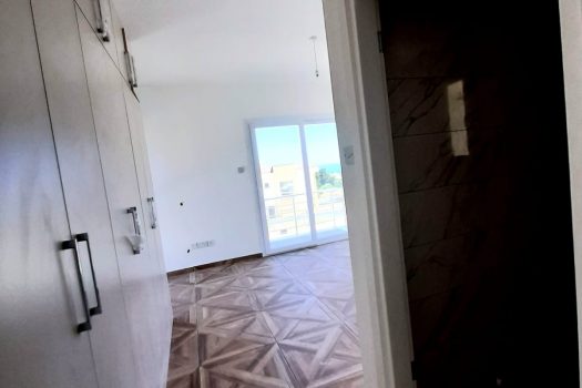 Вилла на продажу с видом на море и горы