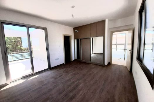 4+2 Вилла на продажу в Алсанжаке, Гирне