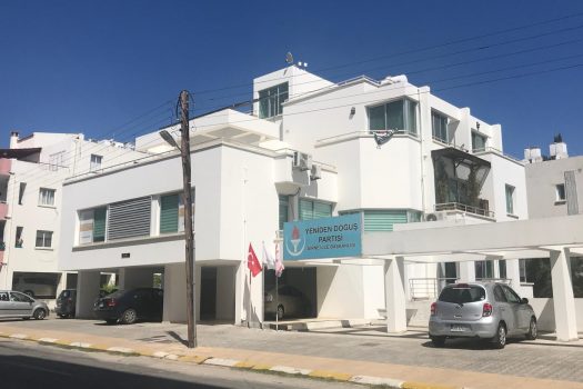 2+1 квартира в центре Кирении на продажу