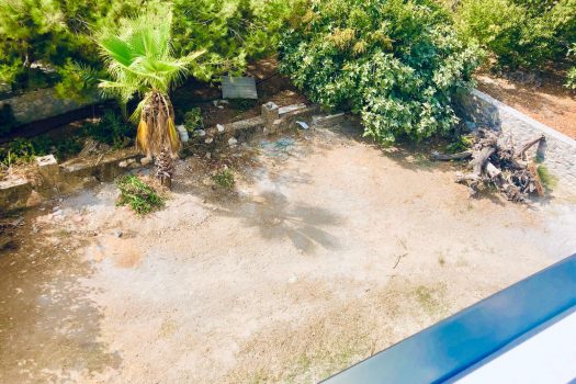 Великолепная вилла 4 + 1 на продажу в центре Кирении.