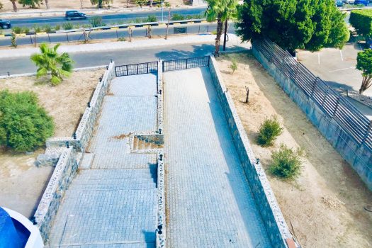 Великолепная вилла 4 + 1 на продажу в центре Кирении.