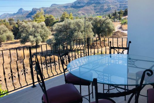 Вилла 4 + 1 на продажу в Озанкой. Вид на море и горы.