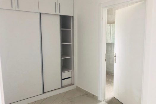 Великолепная вилла 4 + 1 на продажу в центре Кирении.