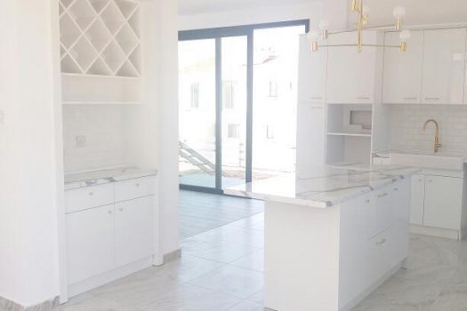 Продается красивая вилла 3 + 1 в Алсанджаке, Ешилтепе, готова к заселению!