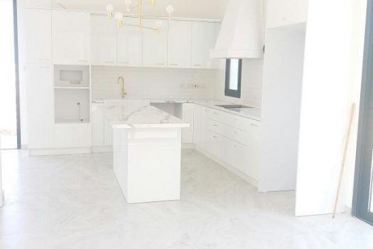 Продается красивая вилла 3 + 1 в Алсанджаке, Ешилтепе, готова к заселению!