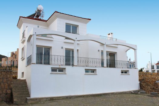 4 + 1 виллы на продажу в Каршияке / Кирении.
