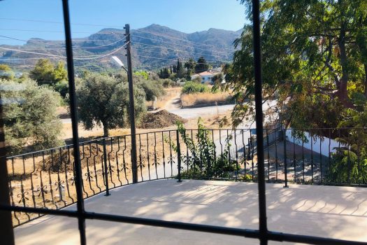 Вилла 4 + 1 на продажу в Озанкой. Вид на море и горы.